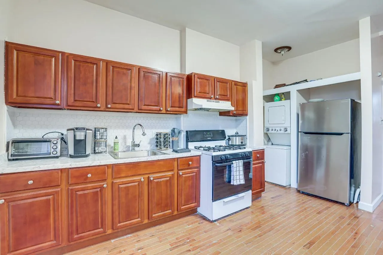 Comfy Bayonne Townhome About 11 Mi To Nyc Attractions 0*,  United States