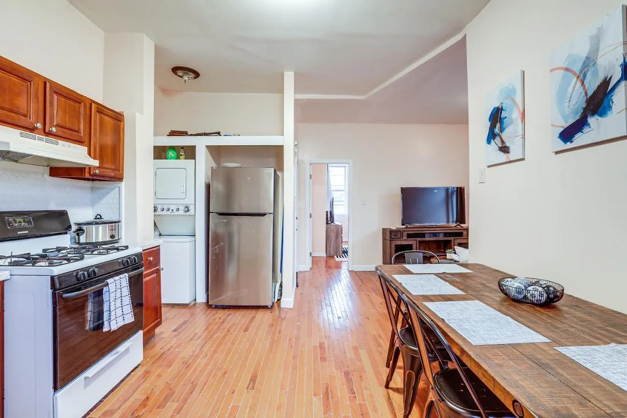 Prázdninový dům Comfy Bayonne Townhome About 11 Mi To Nyc Attractions USA